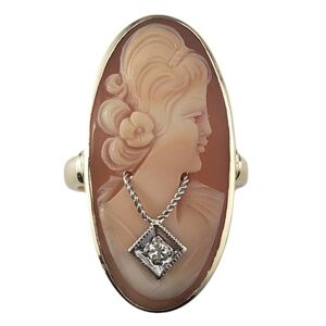 14 Karat Yellow Gold and Diamond Cameo Ring Size 8.5 #20749